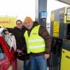 Mürzzuschlag: Tankaktion mit Rudi Roubinek bei neuer Avanti-Station
