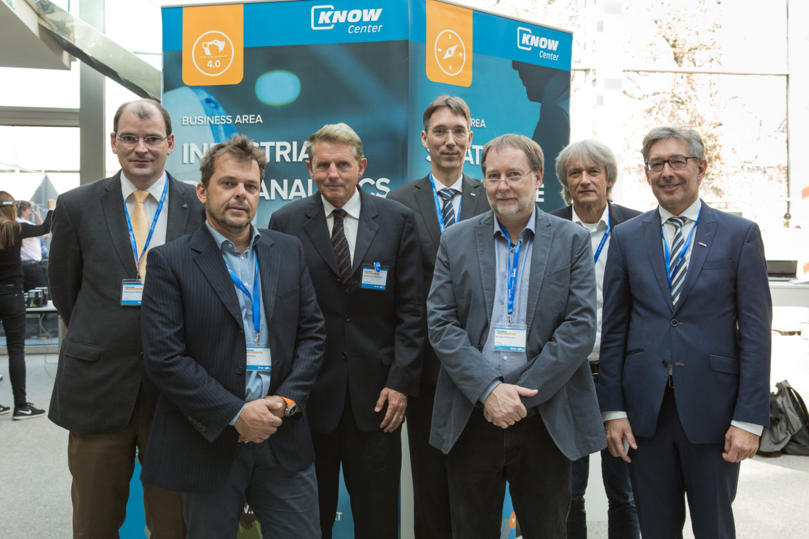 02: Smart Production im Fokus: v.l. Gerhard Schiefer (ANDRITZ), Martin Mayer (Evon), Anthony Jameson (Chusable), Wolfgang Kienreich (Know-Center), Michael Prohammer (EPCOS), Franz Weghofer (Magna Steyr), Rudolf Pichler (TU Graz)