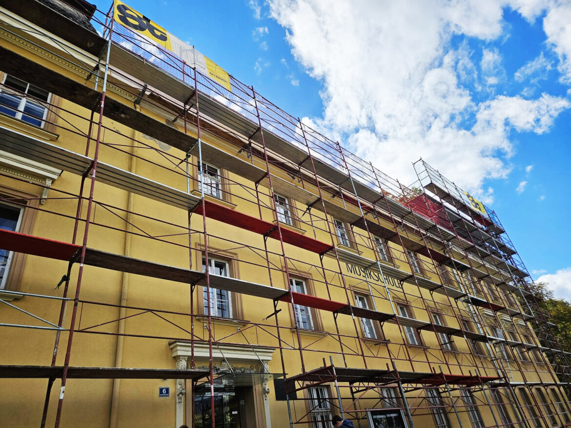 Musikschule Bruck an der Mur während der Dachsanierung