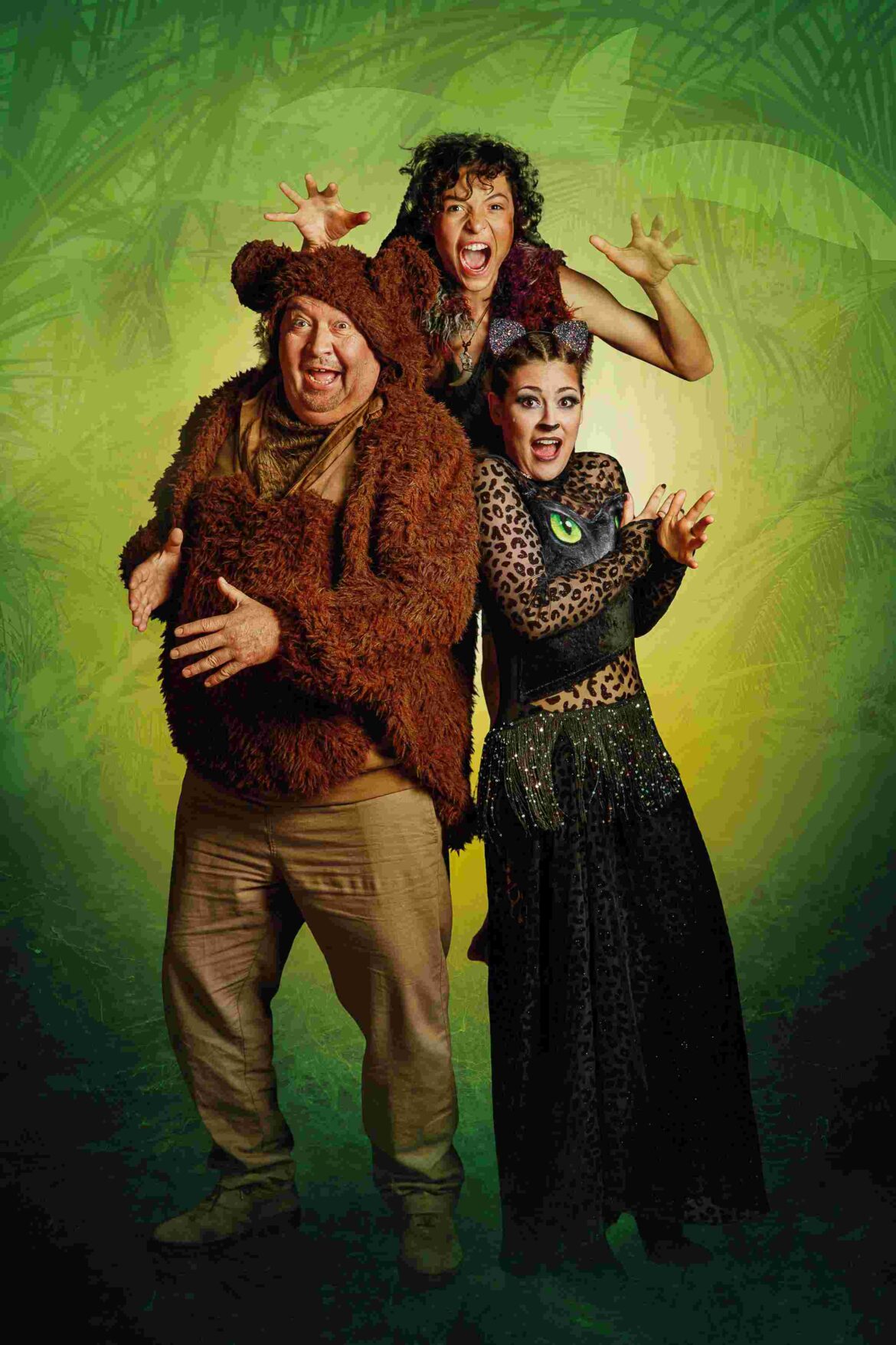 Darstellerinnen und Darsteller des Familienmusicals Mogli – Das Dschungelbuch