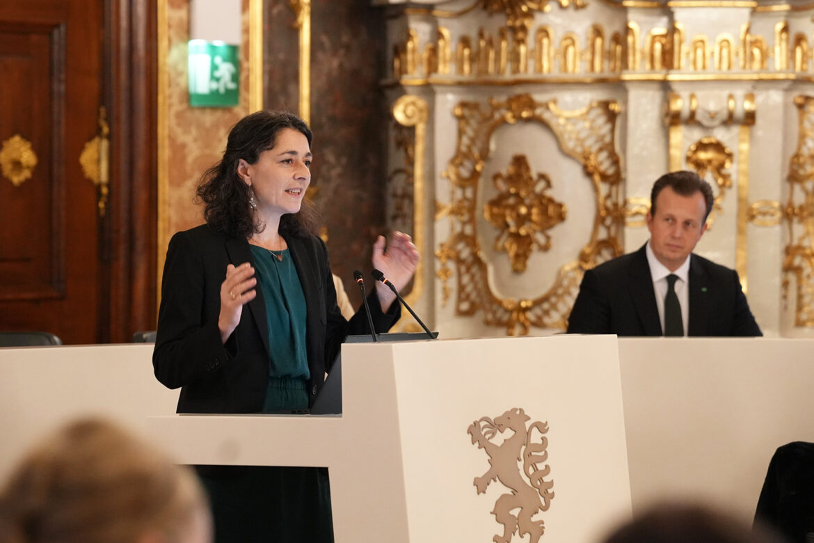 Sandra Krautwaschl spricht im Landtag Steiermark über Community Nursing