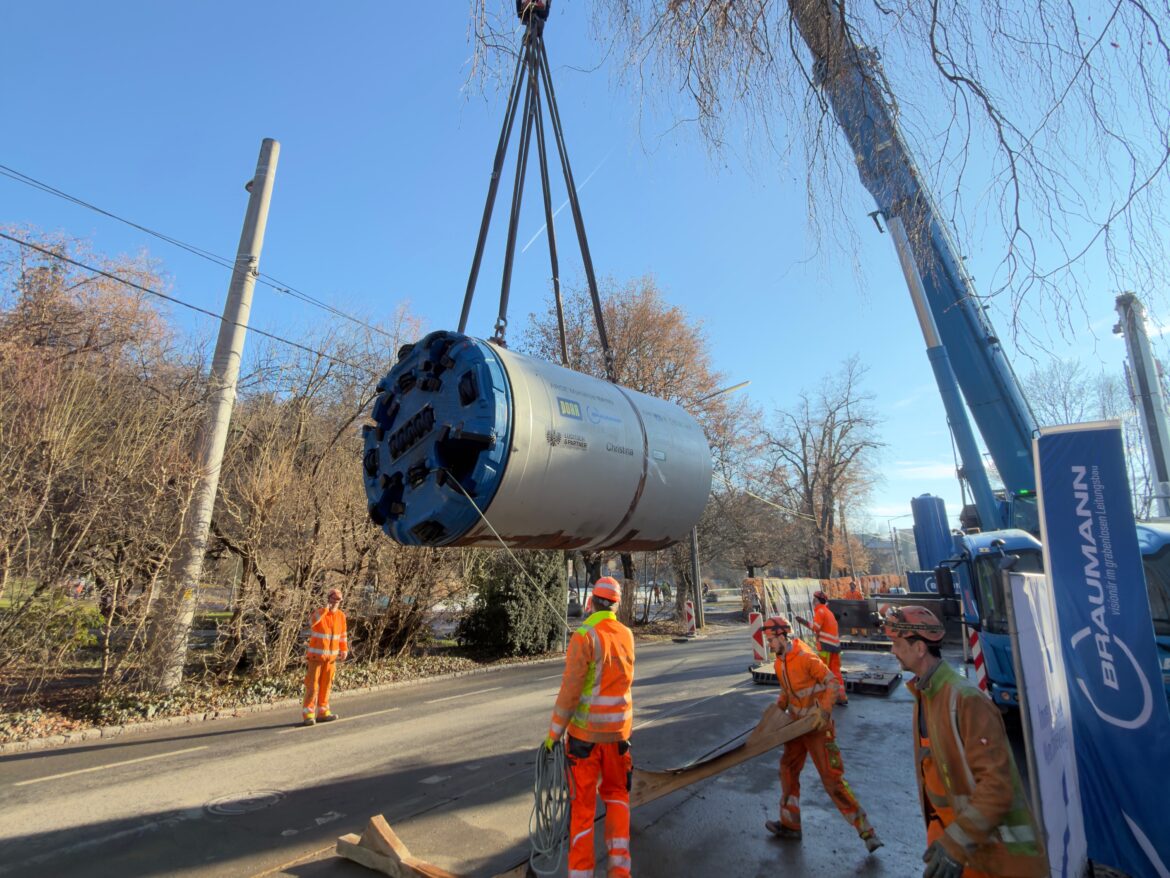 Bauarbeiten am neuen Speicherkanal Mariatrost in Graz